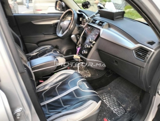 MAHINDRA Kuv 100 occasion 3395961