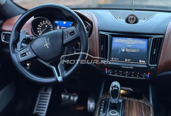 مازيراتي ليفانتي مستعملة 2963416