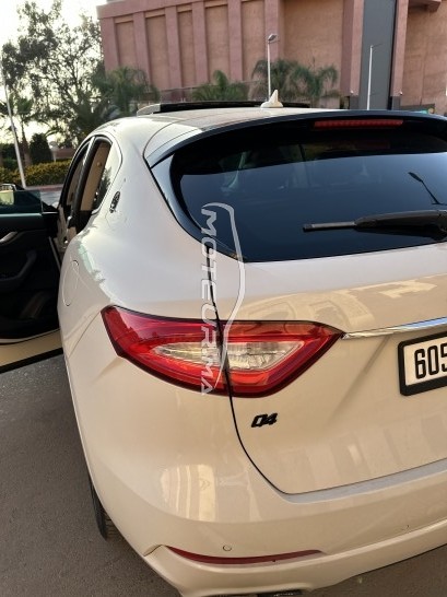 مازيراتي ليفانتي Q4s مستعملة 1951284