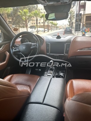 مازيراتي ليفانتي Q4 مستعملة 2014097