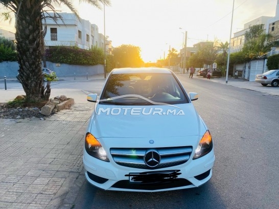 ميرسيديس-بينز 180 مستعملة 1956740