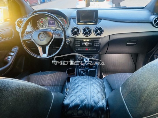 ميرسيديس-بينز 180 مستعملة 1956743