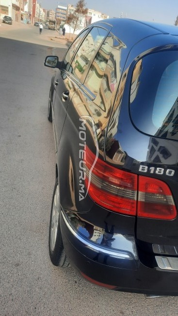 ميرسيديس-بينز 180 B180 مستعملة 1693539