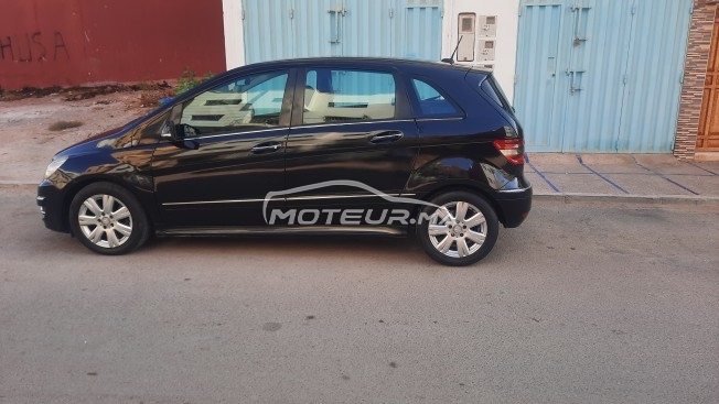 ميرسيديس-بينز 180 B180 مستعملة 1693540