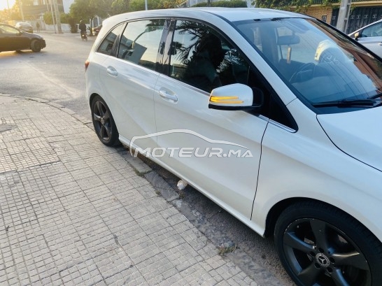 ميرسيديس-بينز 180 مستعملة 1956736