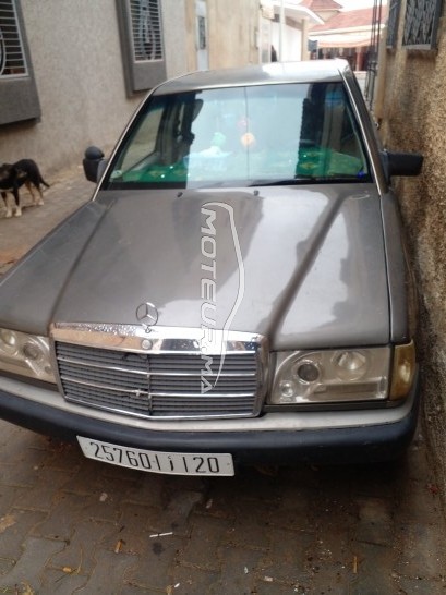 ميرسيديس-بينز 190 مستعملة 1571901