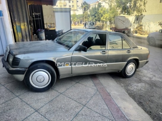 ميرسيديس-بينز 190 190d مستعملة 1747824