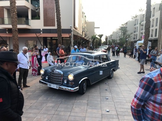 MERCEDES-BENZ 200 200 d occasion 1676987