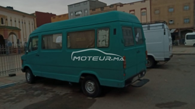 ميرسيديس-بينز 207د مستعملة 1470868