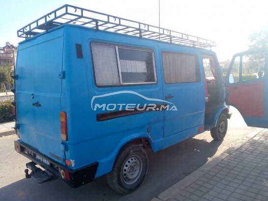 ميرسيديس-بينز 207د مستعملة 1370526