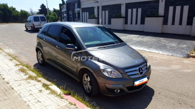 ميرسيديس-بينز 210 Classe b 200 مستعملة 1689632