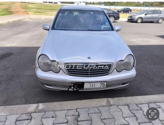 ميرسيديس-بينز 220 مستعملة 1884266