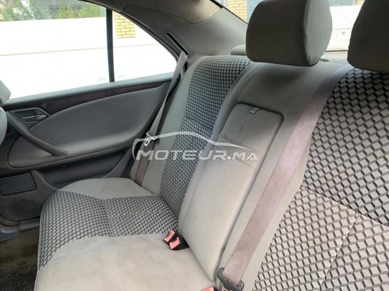 ميرسيديس-بينز 220 E220 مستعملة 1761102