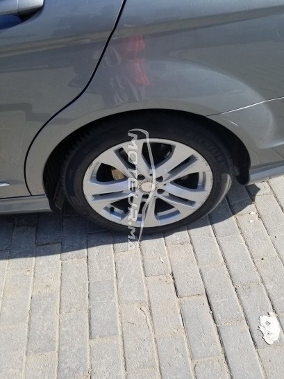 ميرسيديس-بينز كلاسي سي 220 cdi مستعملة 1090822