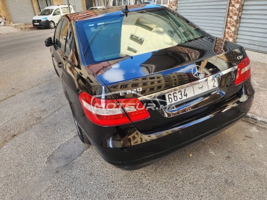 MERCEDES-BENZ 220 E220 occasion 1797443