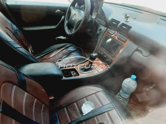 ميرسيديس-بينز 220 C220 مستعملة 1683720
