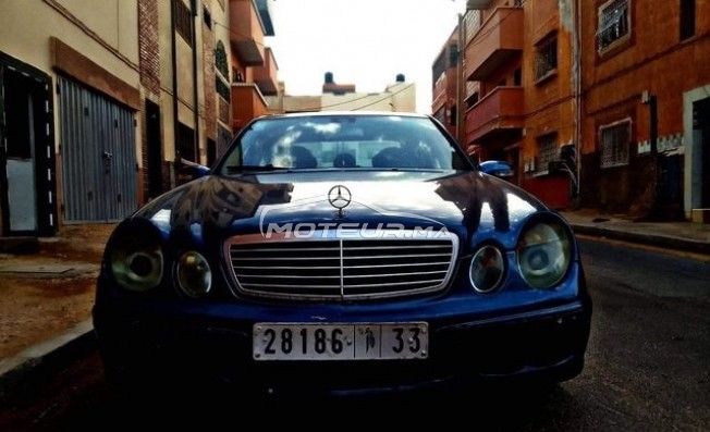 MERCEDES-BENZ 220 occasion 1928083