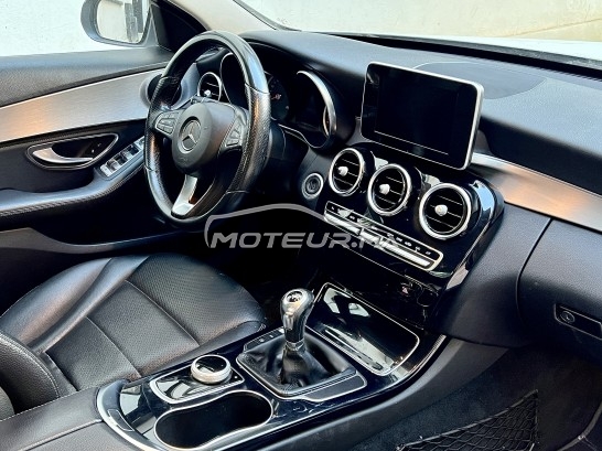 ميرسيديس-بينز 220 C220 bluetec مستعملة 1828382