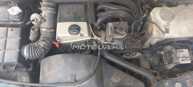 MERCEDES-BENZ 220 occasion 1875977