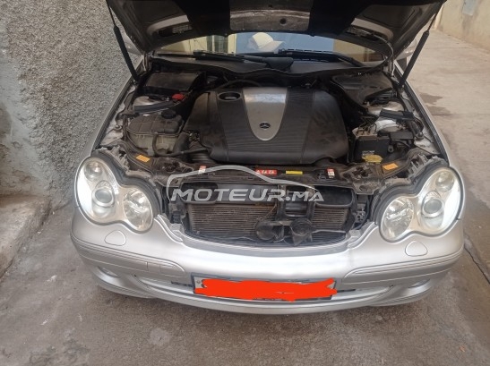 MERCEDES-BENZ 220 203w occasion 1776841