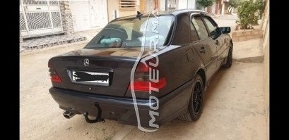 ميرسيديس-بينز 220 مستعملة 1761657