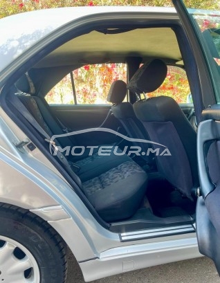 ميرسيديس-بينز كلاسي سي 220 cdi w202 مستعملة 1613540