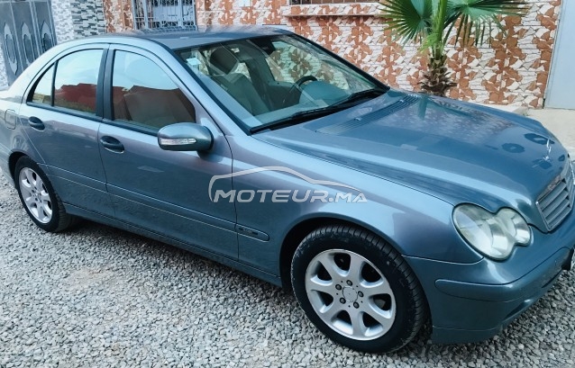 ميرسيديس-بينز 220 مستعملة 1833371