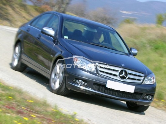 MERCEDES-BENZ 220 2008 occasion 1766415