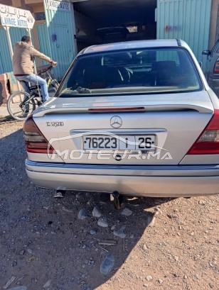ميرسيديس-بينز 220 مستعملة 1794589