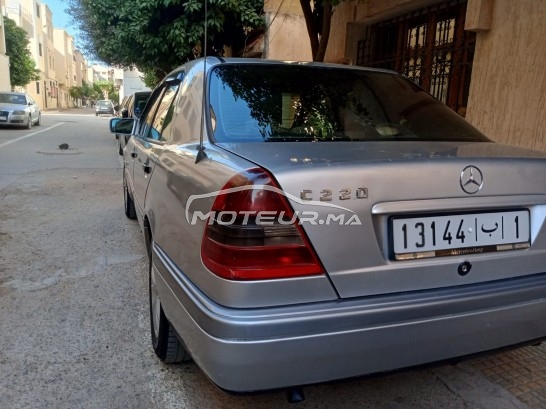 ميرسيديس-بينز كلاسي سي 220 مستعملة 1626001
