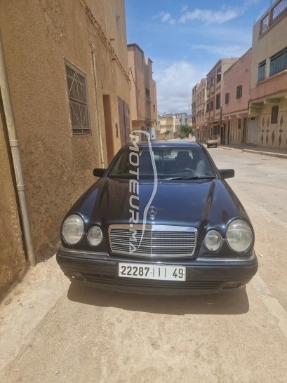 ميرسيديس-بينز كلاسي ي 220 مستعملة 1622987