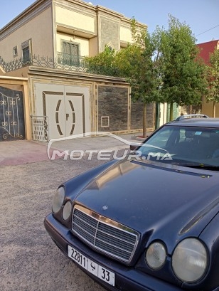 ميرسيديس-بينز 220 W210 مستعملة 1696403