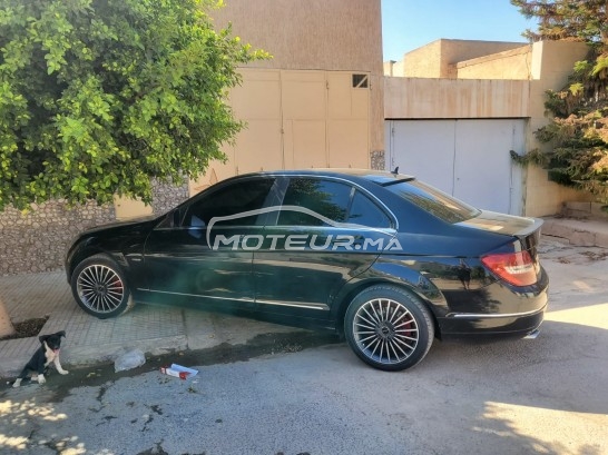 ميرسيديس-بينز 220 C220 مستعملة 1686873