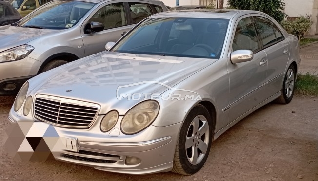 ميرسيديس-بينز 220 Classe e مستعملة 1769181