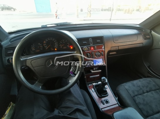 ميرسيديس-بينز كلاسي سي 220 مستعملة 1201125