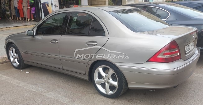 ميرسيديس-بينز كلاسي سي W203 مستعملة 1700573