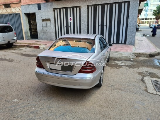 ميرسيديس-بينز 220 مستعملة 1826170