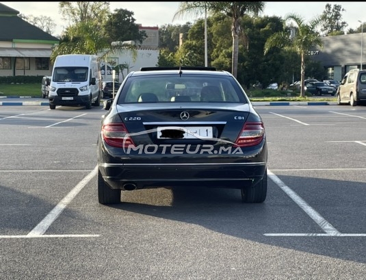 MERCEDES-BENZ 220 Avant-garde occasion 1753889