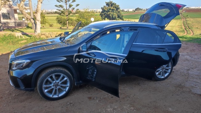 ميرسيديس-بينز كلاسي جلا 220 مستعملة 1589367