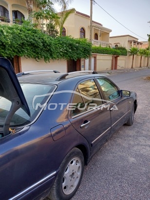 ميرسيديس-بينز 220 W210 مستعملة 1696405