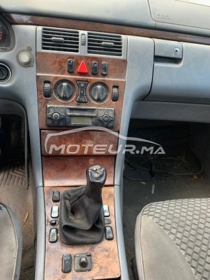 ميرسيديس-بينز 220 E220 مستعملة 1761108