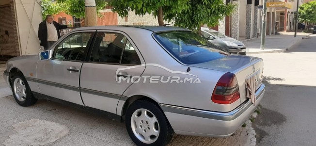 MERCEDES-BENZ Classe c 250 occasion 1389244