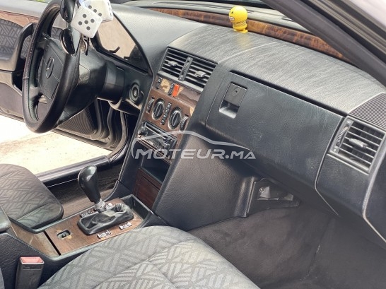 MERCEDES-BENZ 250 Élégance occasion 1923327