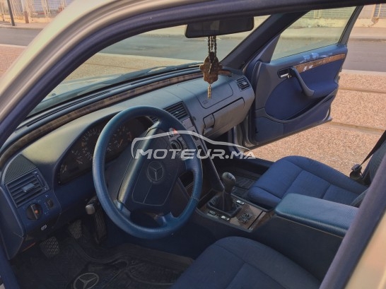 MERCEDES-BENZ Classe c 250 occasion 1653225