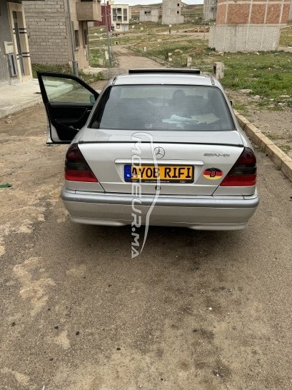 ميرسيديس-بينز 250 مستعملة 1858471
