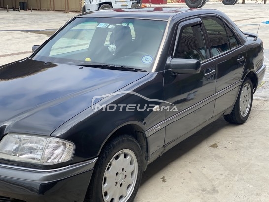 MERCEDES-BENZ 250 Élégance occasion 1923324