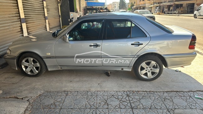 ميرسيديس-بينز 250 مستعملة 1858473