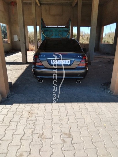 ميرسيديس-بينز كلاسي ي 270 مستعملة 1296788