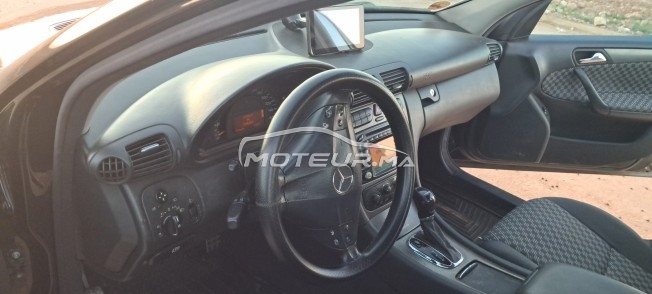 MERCEDES-BENZ 220 occasion 2901787