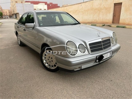 ميرسيديس-بينز 220 مستعملة 2890675